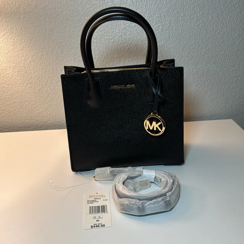 Michael Kors Crossbody - Picture 8 of 9